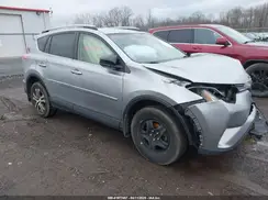 JTMBFREV6JJ236518 2018 TOYOTA RAV 4