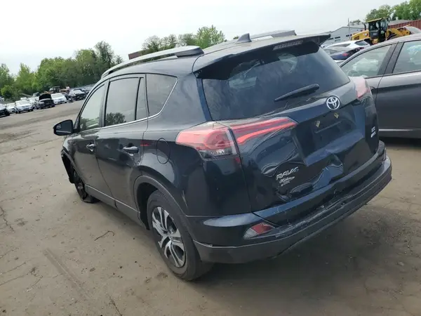 JTMBFREV6JJ729888 2018 TOYOTA RAV 4 - Image 2