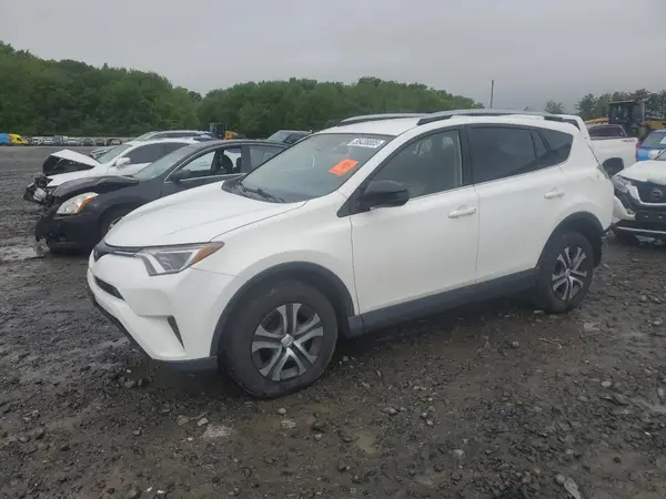 JTMBFREV6JJ734587 2018 TOYOTA RAV 4 - Image 1
