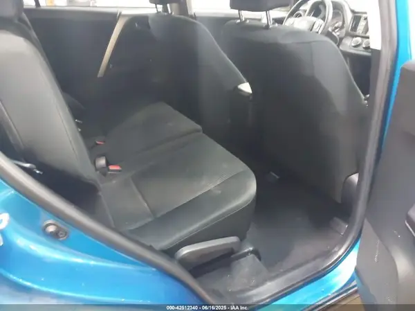 JTMBFREV7GJ103386 2016 TOYOTA RAV 4 - Image 8