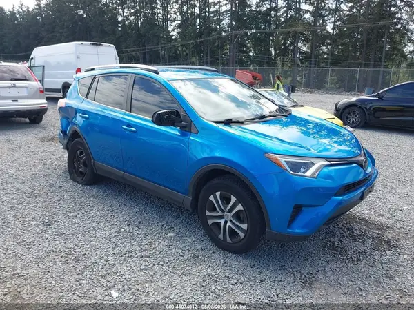 JTMBFREV7HJ140701 2017 TOYOTA RAV 4 - Image 1