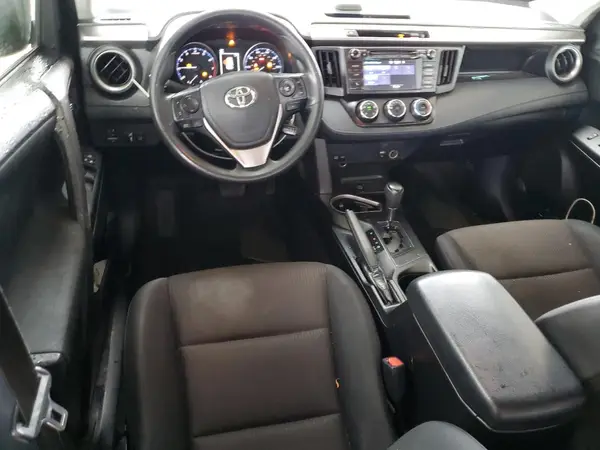 JTMBFREV7HJ146935 2017 TOYOTA RAV 4 - Image 8