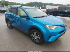 JTMBFREV7JD242360 2018 TOYOTA RAV 4
