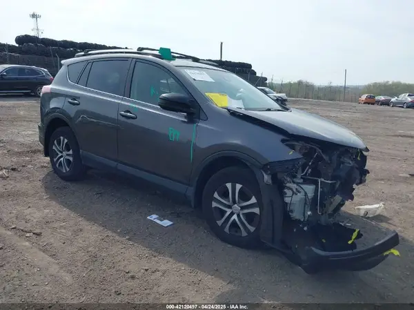 JTMBFREV7JJ188415 2018 TOYOTA RAV 4 - Image 1
