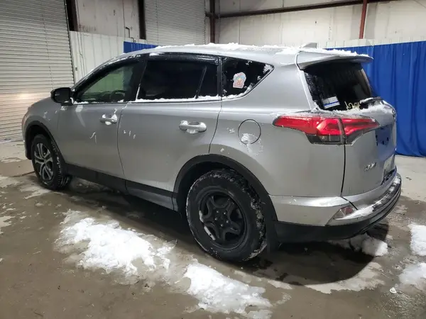 JTMBFREV7JJ213006 2018 TOYOTA RAV 4 - Image 2
