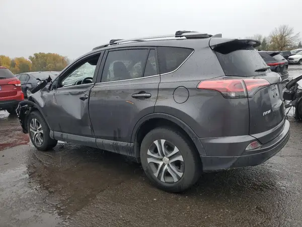 JTMBFREV7JJ221638 2018 TOYOTA RAV 4 - Image 2