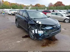 JTMBFREV7JJ235426 2018 TOYOTA RAV 4