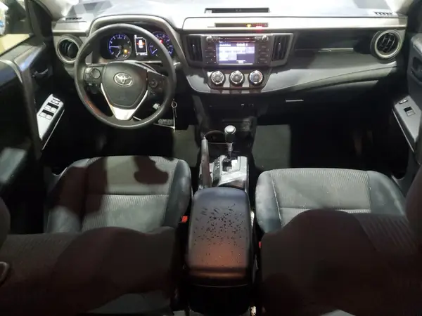 JTMBFREV7JJ735425 2018 TOYOTA RAV 4 - Image 8