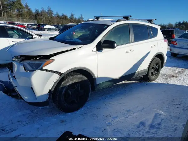 JTMBFREV8HJ116441 2017 TOYOTA RAV 4 - Image 2