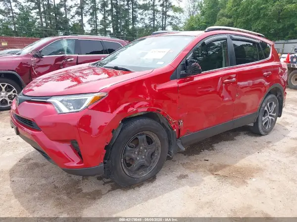 JTMBFREV8HJ145776 2017 TOYOTA RAV 4 - Image 2