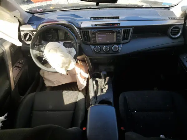 JTMBFREV8JD248037 2018 TOYOTA RAV 4 - Image 8
