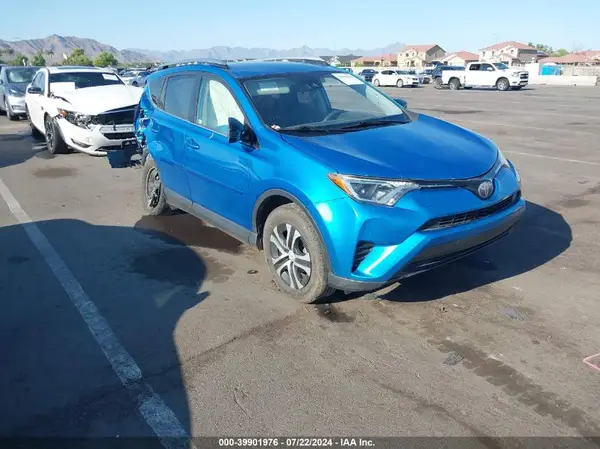 JTMBFREV8JD257319 2018 TOYOTA RAV 4 - Image 1
