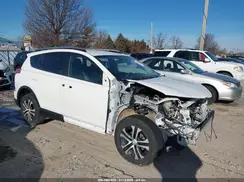 JTMBFREV8JJ181571 2018 TOYOTA RAV 4