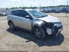 JTMBFREV8JJ194336 2018 TOYOTA RAV 4