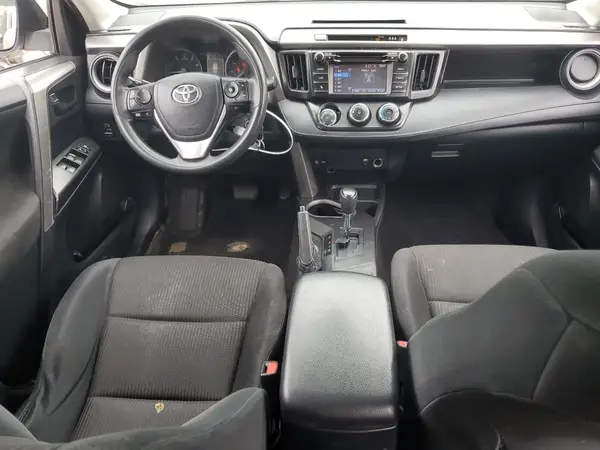 JTMBFREV8JJ207697 2018 TOYOTA RAV 4 - Image 8
