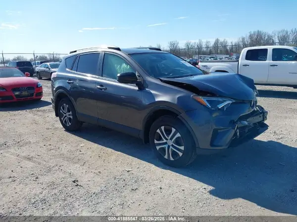 JTMBFREV8JJ208977 2018 TOYOTA RAV 4 - Image 1