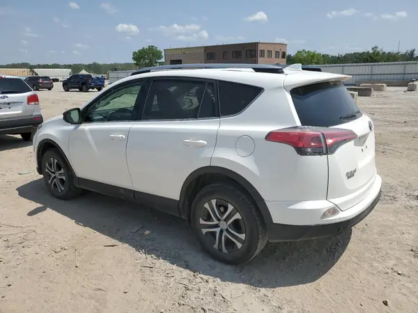JTMBFREV8JJ211443 2018 TOYOTA RAV 4 - Image 2