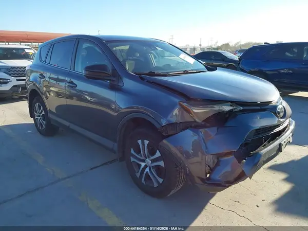JTMBFREV8JJ218232 2018 TOYOTA RAV 4 - Image 1