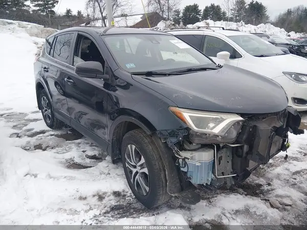 JTMBFREV8JJ226279 2018 TOYOTA RAV 4 - Image 1