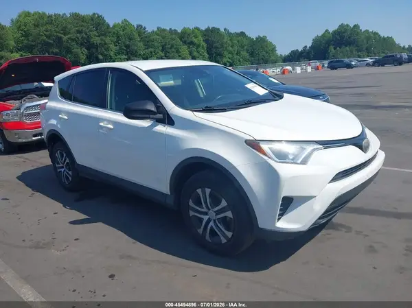JTMBFREV8JJ728015 2018 TOYOTA RAV 4 - Image 1