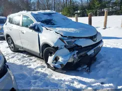 JTMBFREV8JJ743016 2018 TOYOTA RAV 4