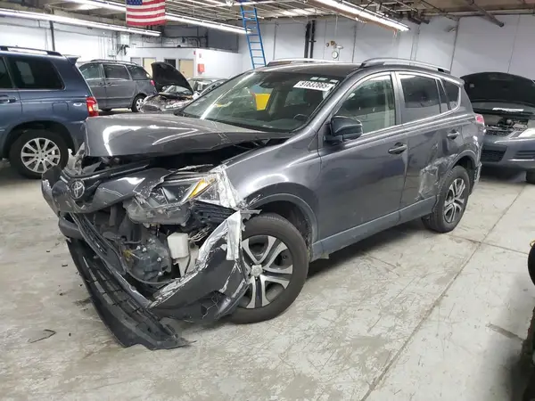 JTMBFREV8JJ746899 2018 TOYOTA RAV 4 - Image 1