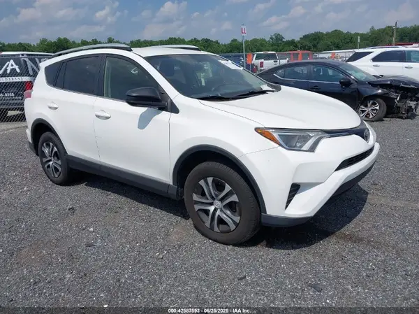 JTMBFREV9GJ079351 2016 TOYOTA RAV 4 - Image 1