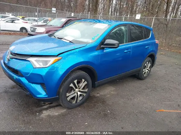 JTMBFREV9GJ100635 2016 TOYOTA RAV 4 - Image 2