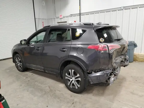 JTMBFREV9HJ120109 2017 TOYOTA RAV 4 - Image 2