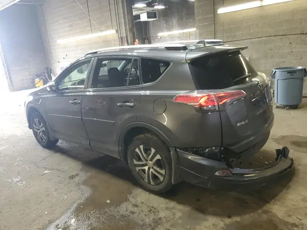 JTMBFREV9HJ131644 2017 TOYOTA RAV 4 - Image 2