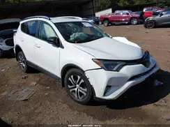 JTMBFREV9HJ134009 2017 TOYOTA RAV 4