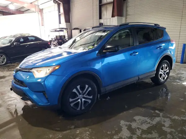 JTMBFREV9HJ134141 2017 TOYOTA RAV 4 - Image 1