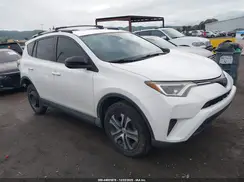 JTMBFREV9HJ137427 2017 TOYOTA RAV 4