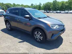 JTMBFREV9HJ140652 2017 TOYOTA RAV 4
