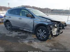 JTMBFREV9JD231764 2018 TOYOTA RAV 4
