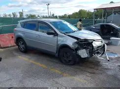 JTMBFREV9JD247575 2018 TOYOTA RAV 4