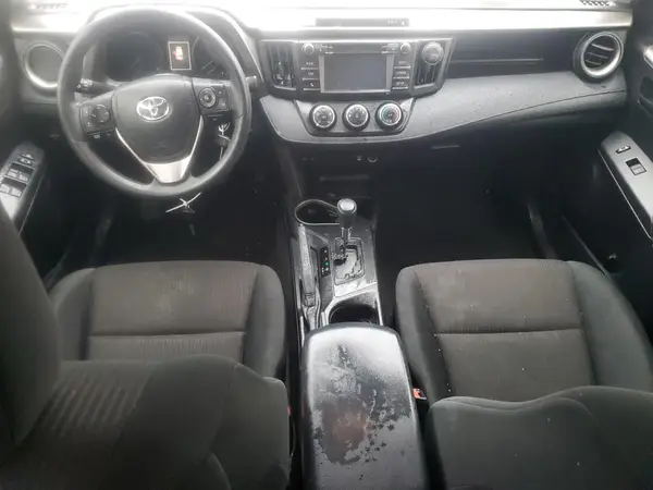 JTMBFREV9JJ198461 2018 TOYOTA RAV 4 - Image 8