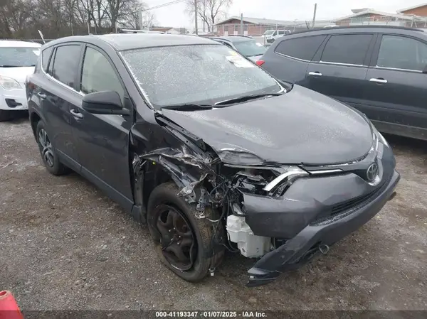 JTMBFREV9JJ261462 2018 TOYOTA RAV 4 - Image 1