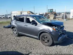 JTMBFREV9JJ720618 2018 TOYOTA RAV 4