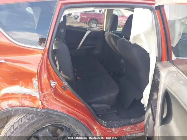 JTMBFREVXGJ081156 2016 TOYOTA RAV 4 - Image 8