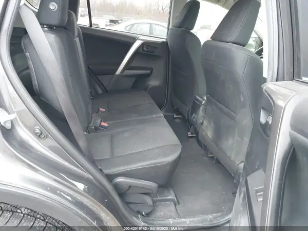 JTMBFREVXGJ091427 2016 TOYOTA RAV 4 - Image 8