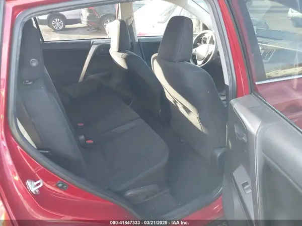 JTMBFREVXGJ100692 2016 TOYOTA RAV 4 - Image 8
