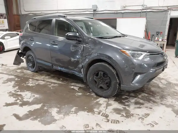 JTMBFREVXHJ173000 2017 TOYOTA RAV 4 - Image 1