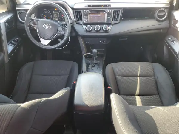 JTMBFREVXJJ185105 2018 TOYOTA RAV 4 - Image 8
