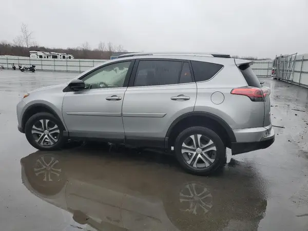 JTMBFREVXJJ253001 2018 TOYOTA RAV 4 - Image 2