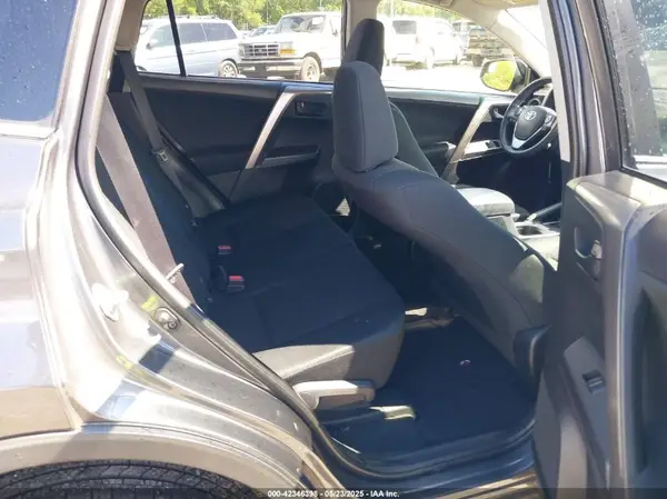 JTMBFREVXJJ730283 2018 TOYOTA RAV 4 - Image 8