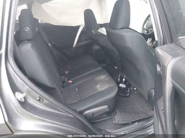 JTMBFREVXJJ730493 2018 TOYOTA RAV 4 - Image 8