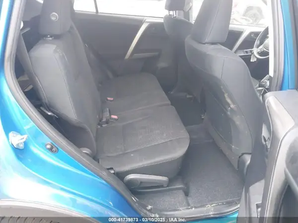 JTMBFREVXJJ739954 2018 TOYOTA RAV 4 - Image 8