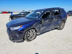 JTMC1RFV0KD014784 2019 TOYOTA RAV 4
