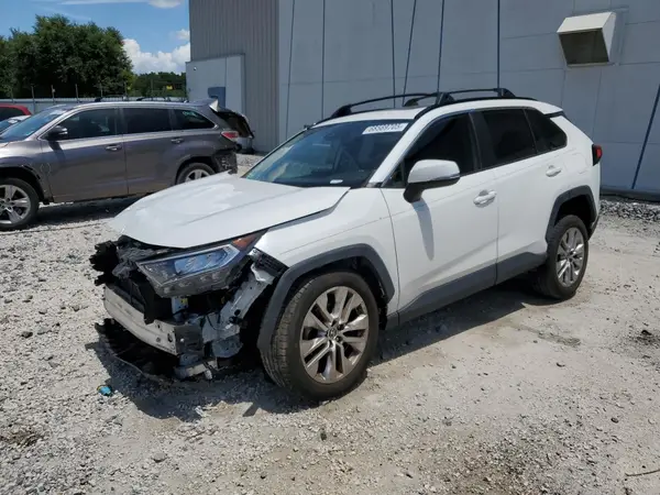 JTMC1RFV0KD032038 2019 TOYOTA RAV 4 - Image 1